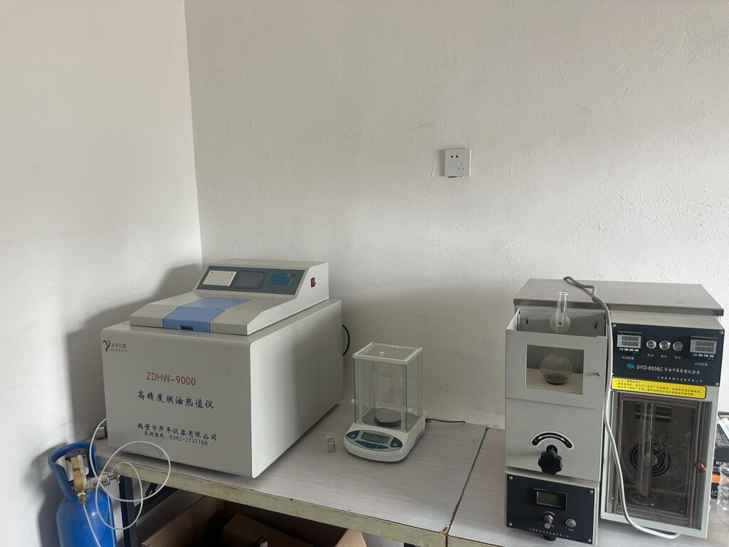 主页插图7 实验室