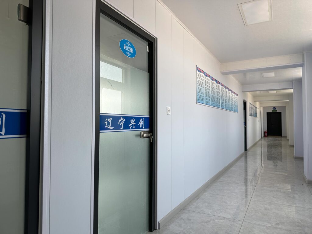 主页插图8 办公室走廊